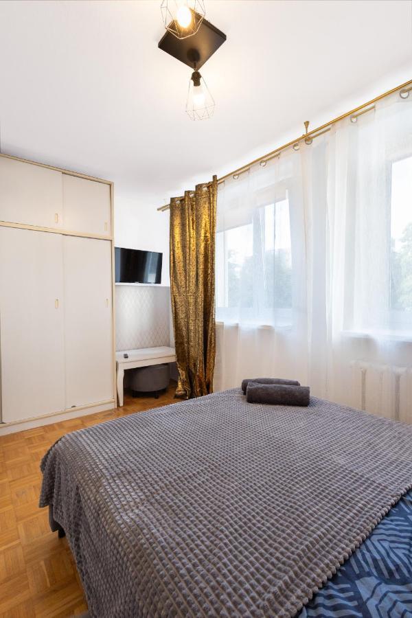 Clicktheflat Bellottiego Hostel Warszawa